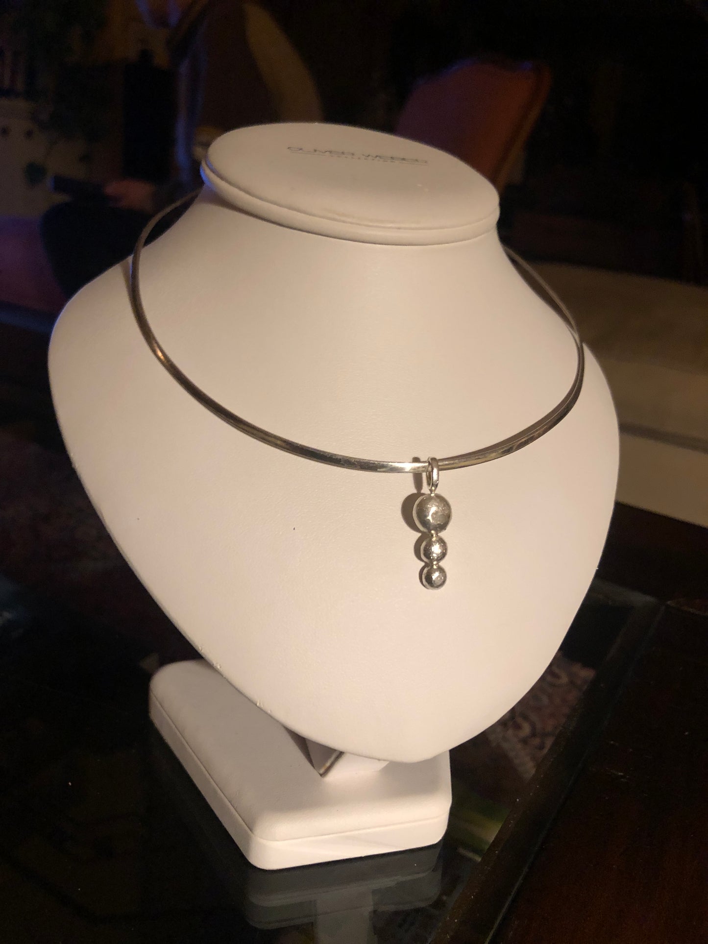 Hanger ’3 in a row ‘ met choker