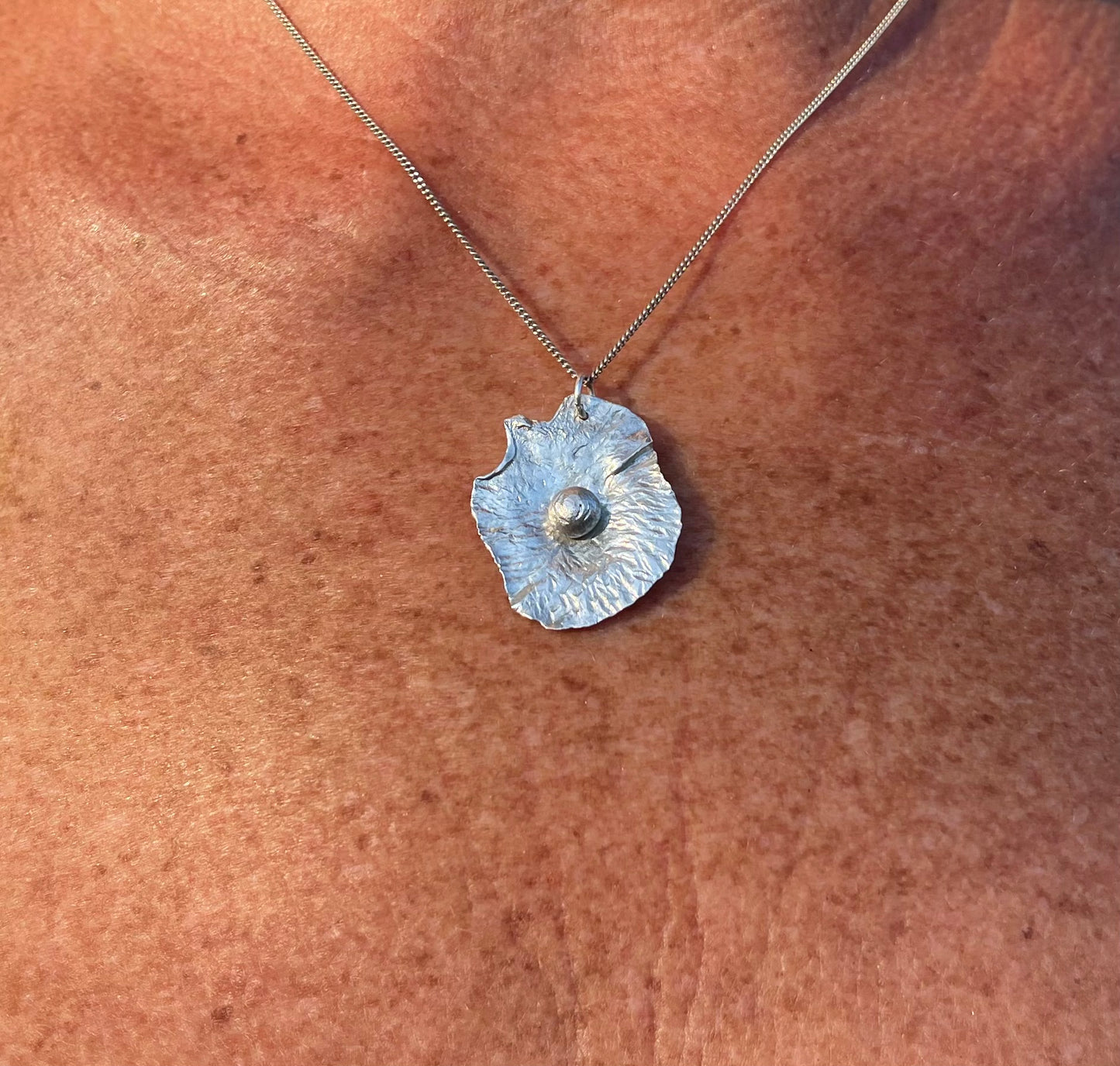 Hanger Flower Amulet