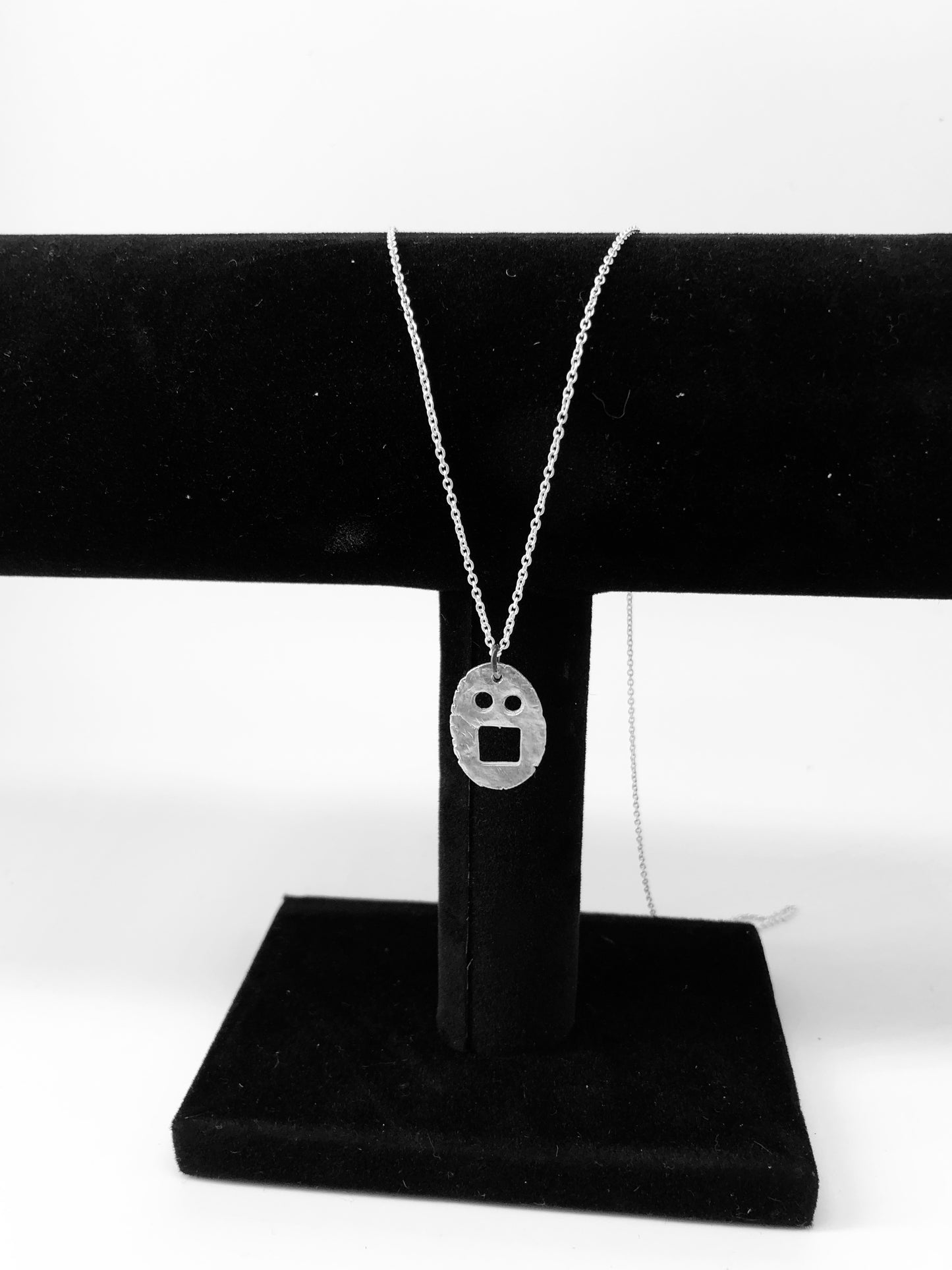 Hanger Unique Smiley