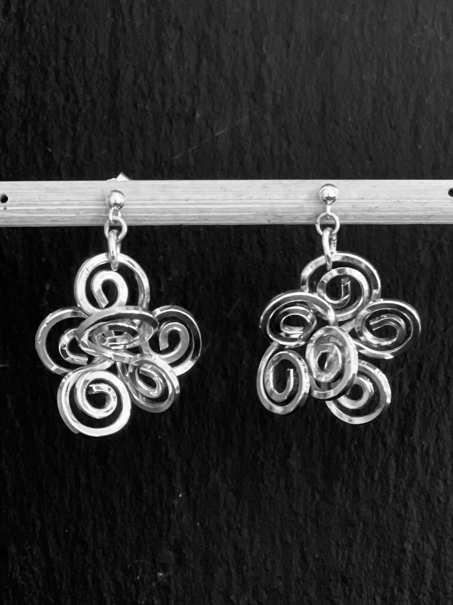 Oorbellen ‘Rosette spiralée’