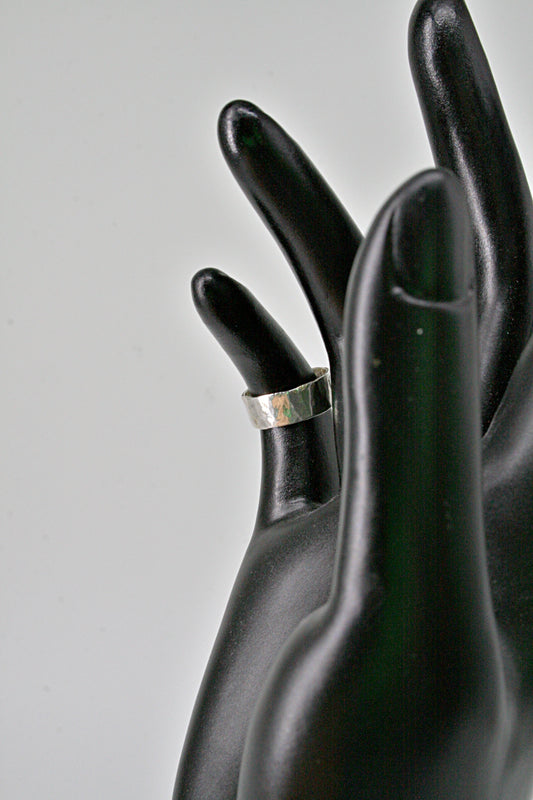 Ring hamered pinky 5mm maat 44